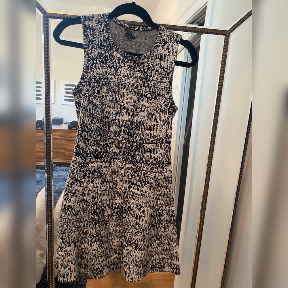 Theory dress. Good condition.